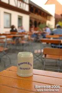 geisfeld_krug_bier2