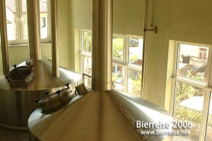 hallendf_innen01