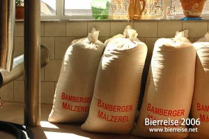 hallendf_innen03